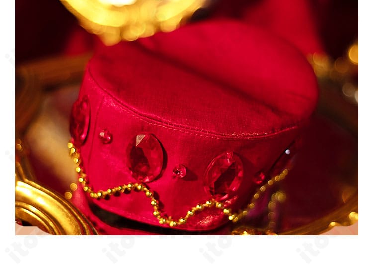 愛城華恋 千夜一夜物語ver.コスプレの首飾り・手首飾りの近接画像。アクセ一式の質感と配置バランス。