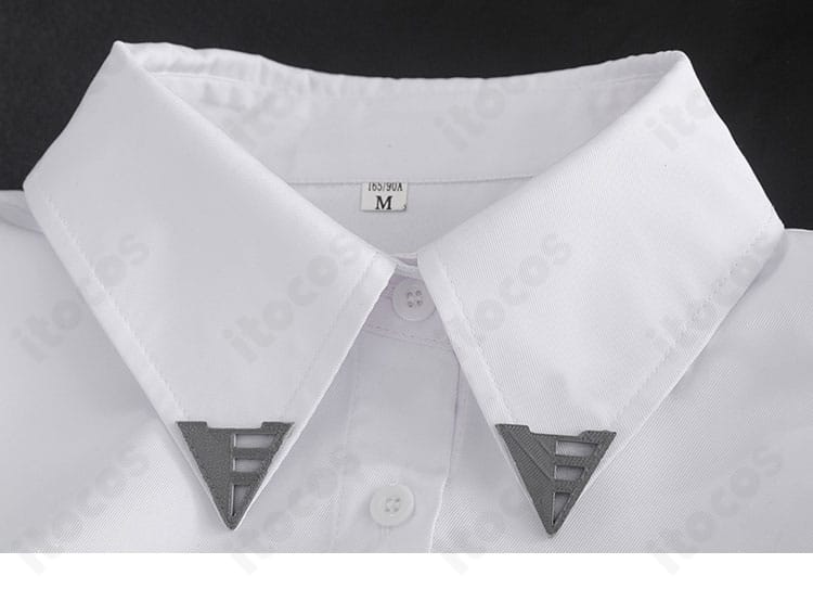 レイ衣装のウエスト装飾ディテール。ベルト位置と装飾パーツの配置が分かる。