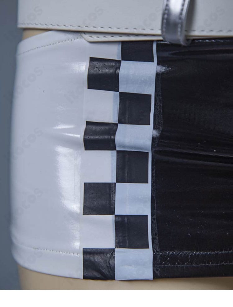 アズールレーン プリンツ・オイゲン スカート装飾のクローズアップ。縁取りとパネルデザインが撮影映え