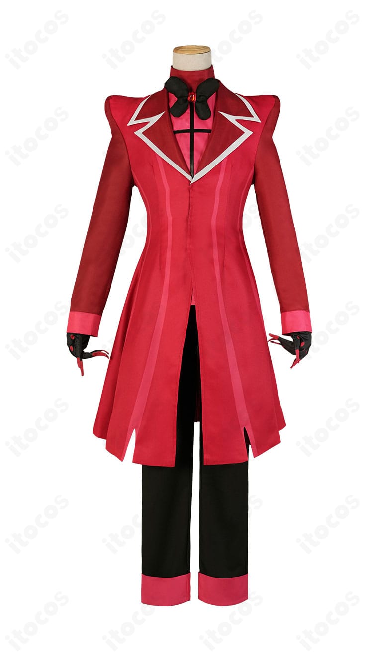 アラスター コスプレ衣装 正面。ロングコートとトップス・ズボン・蝶ネクタイの4点が整う、端正なシルエットのフロントビュー。