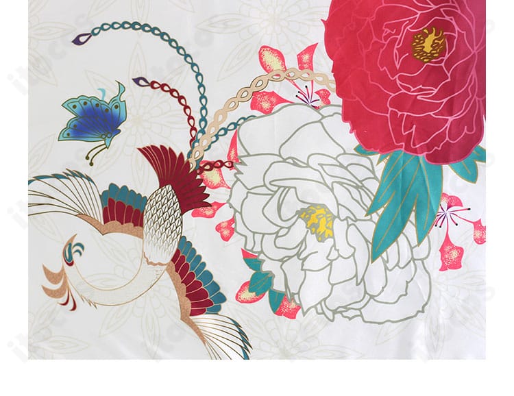 ホロライブ 小鳥遊キアラ お正月衣装の裾装飾ディテール。写真映えする柄と縁取りの仕上がり。