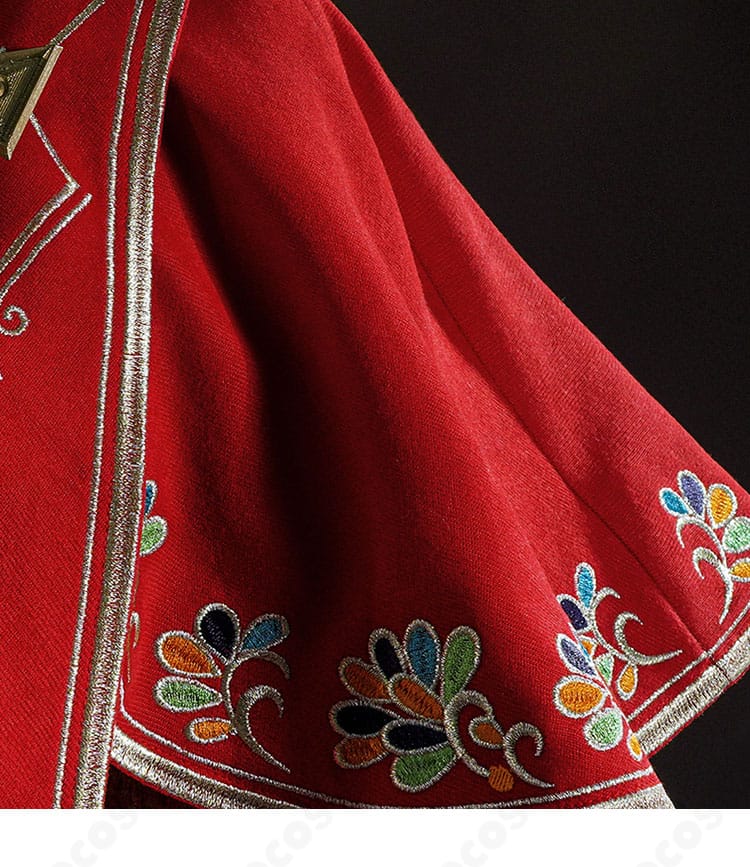 肩部分の装飾ディテール、夜の番人の象徴的モチーフを丁寧に再現