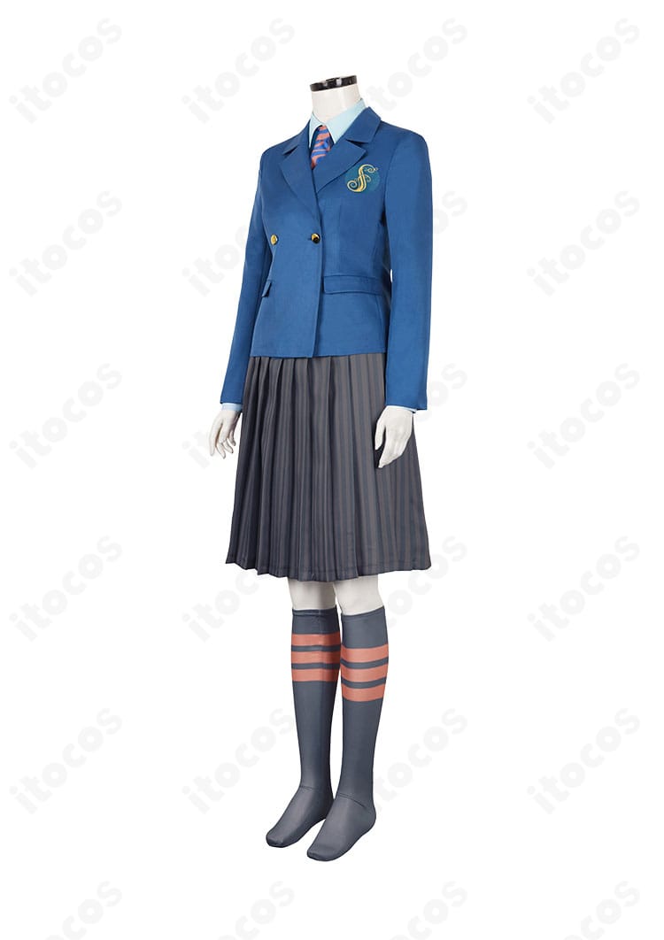 ウィキッド シズ大学 制服コスプレの左側面。スカートの落ち感と全体バランスが分かる画像