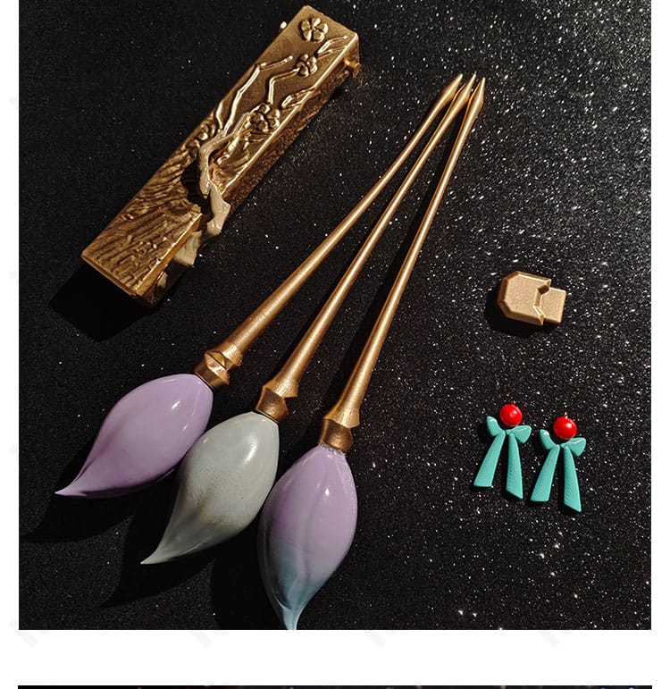 鳴潮 折枝（オリエ）コスプレ衣装の腰飾りと耳飾り。アクセサリーの形状と取り付け部。