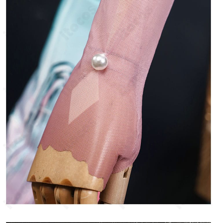 鳴潮 折枝（オリエ）コスプレ衣装の手袋ディテール。刺繍・装飾のデザインと質感。