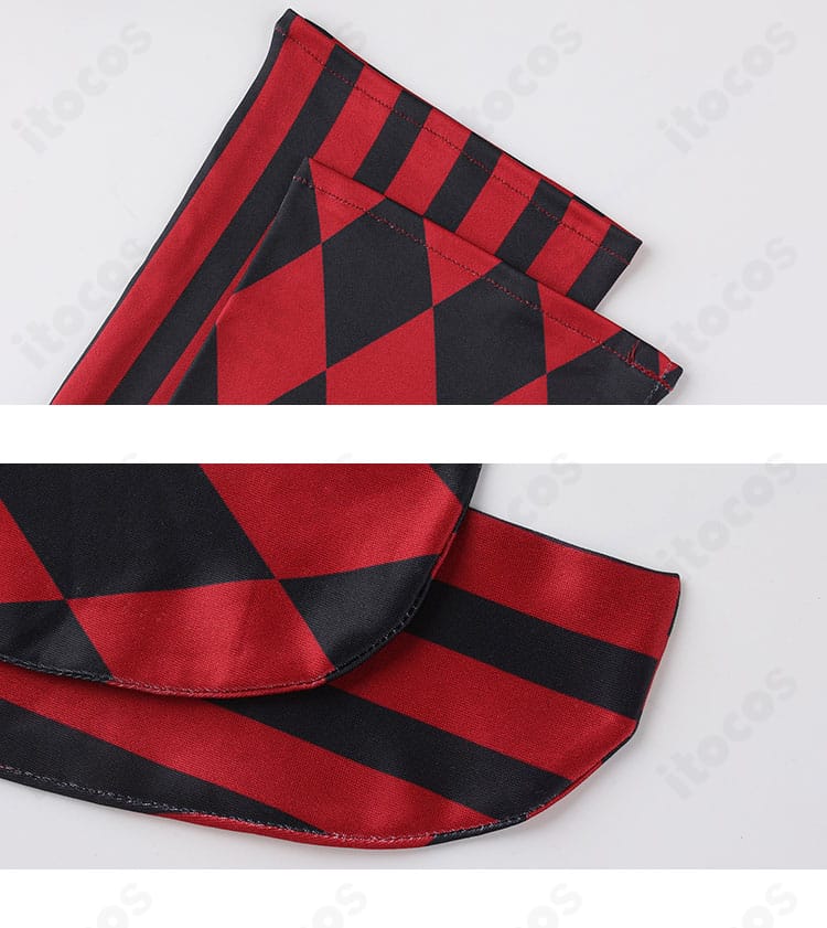 足元のレッグウォーマー風装飾の詳細。コーデ全体の統一感を高めるデザイン