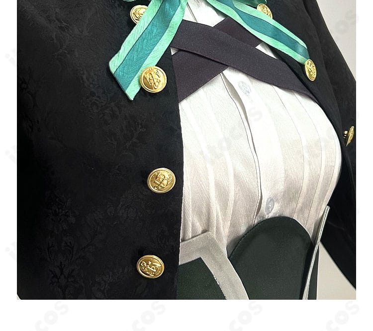 門襟のボタン装飾と前立て周辺の精巧な作り。ステッチの整いと光沢感が伝わるカット。