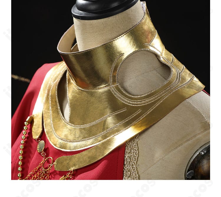 ヘスティアの首飾りアップ。中心モチーフと留め具、チェーンの質感が分かる拡大画像。