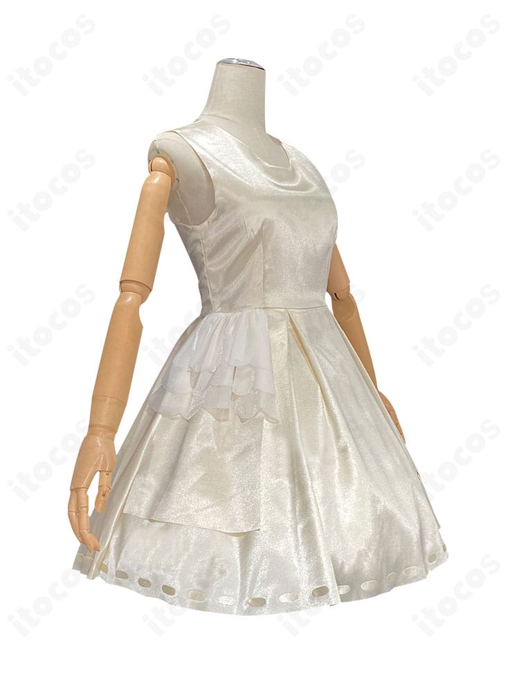 Identity V 第五人格 少女 記憶パンドラ コスプレ衣装の右側面。袖口やスカートのライン、腰飾りの立体感を示すアングル