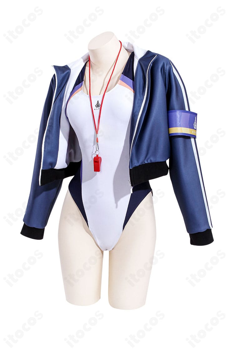 尾刃カンナ 水着コスプレの正面全体。鮮やかな配色のコートとレオタードのディテールがはっきり見える構図。