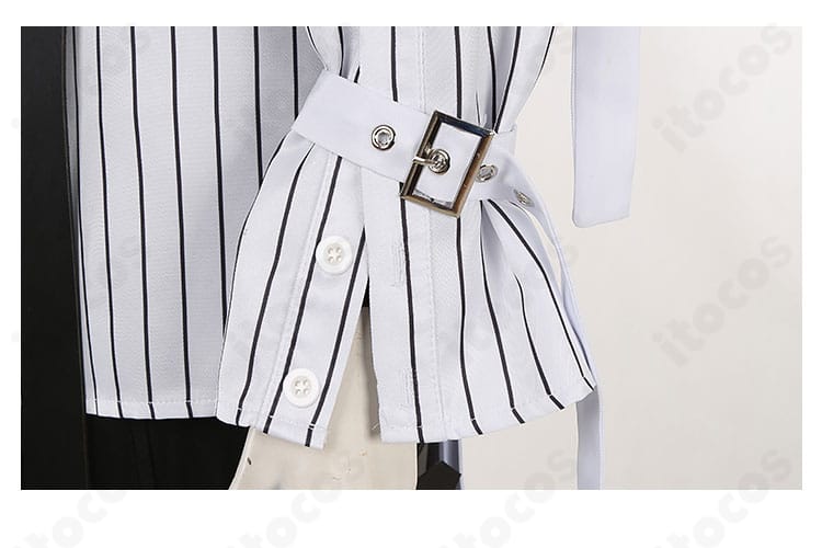 袖口の装飾・ラインテープ・ステッチが分かるディテール写真