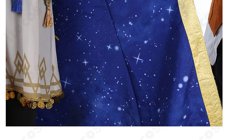 ツイステ デュース・スペード 星送りの衣のコート裏地。裏地の装飾と素材感が分かる内側ディテール。