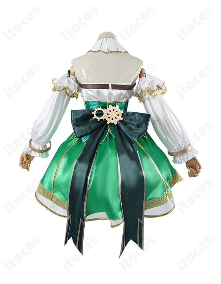 セシリア・イマーグリーン衣装の背面。大きな蝶結びと背部ディテールの構成を確認。