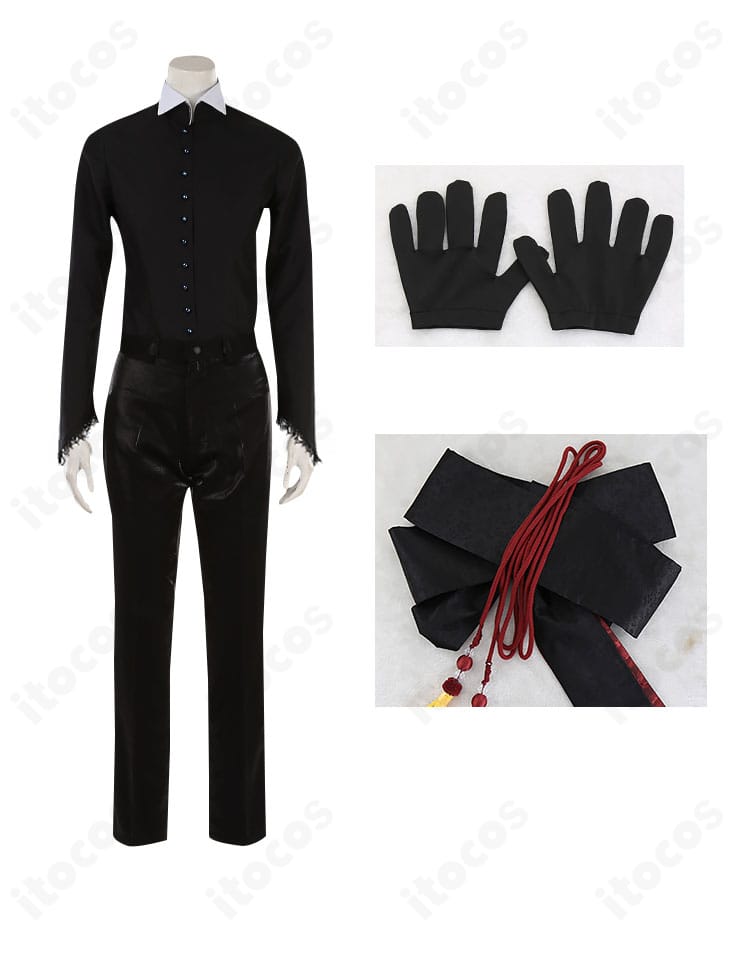 腰封（コルセットベルト）と手袋のクローズアップ。装飾の質感と統一感あるデザインが際立つ。