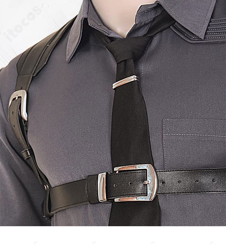 恋と深空 コスプレ衣装 襟デザインの詳細。襟の形状とステッチ、首元装飾の再現性を示す