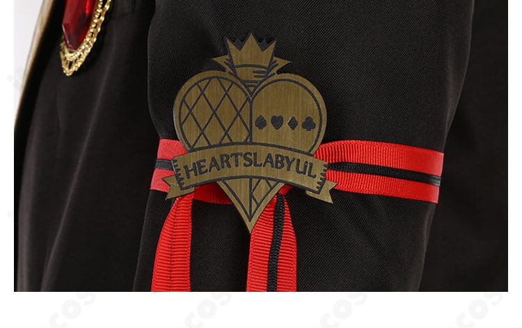 リドル・ローズハート コスプレ衣装の袖口ディテール。金色縁取りと配色のコントラスト