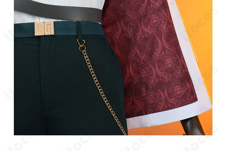 朔間凛月 チャンバラナイト衣装のコート内側ディテール。裏側の装飾と質感を確認。