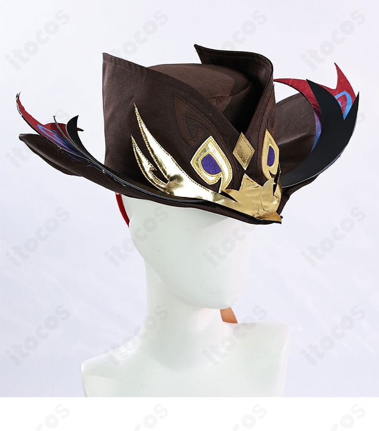 チャスカの帽子側面。立体フォルムと縁の装飾ラインが分かる