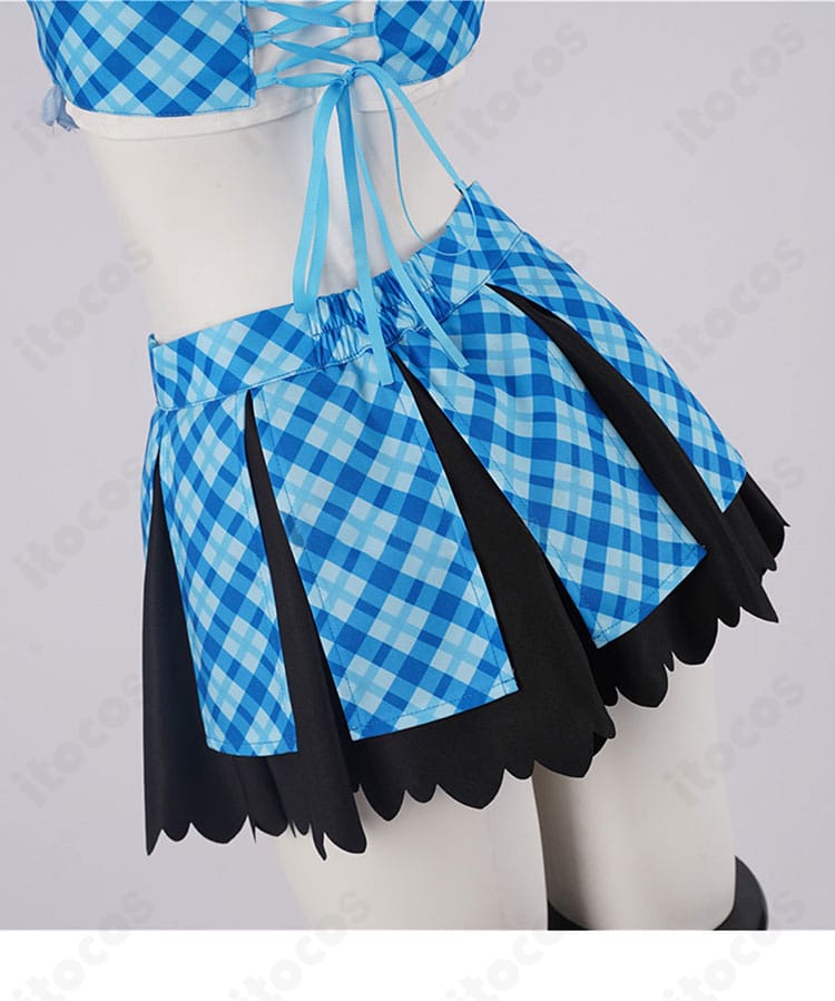 クーリア・ノノア コスプレ衣装のスカート装飾アップ。裾のトリムとレイヤー感が見える