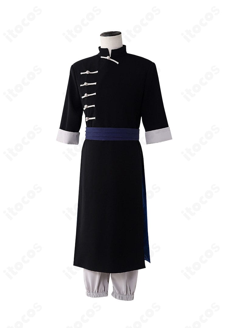 銀魂 神威コスプレ前面装飾のアップ。胸元から前立て周辺の装飾パーツとステッチ感を強調。