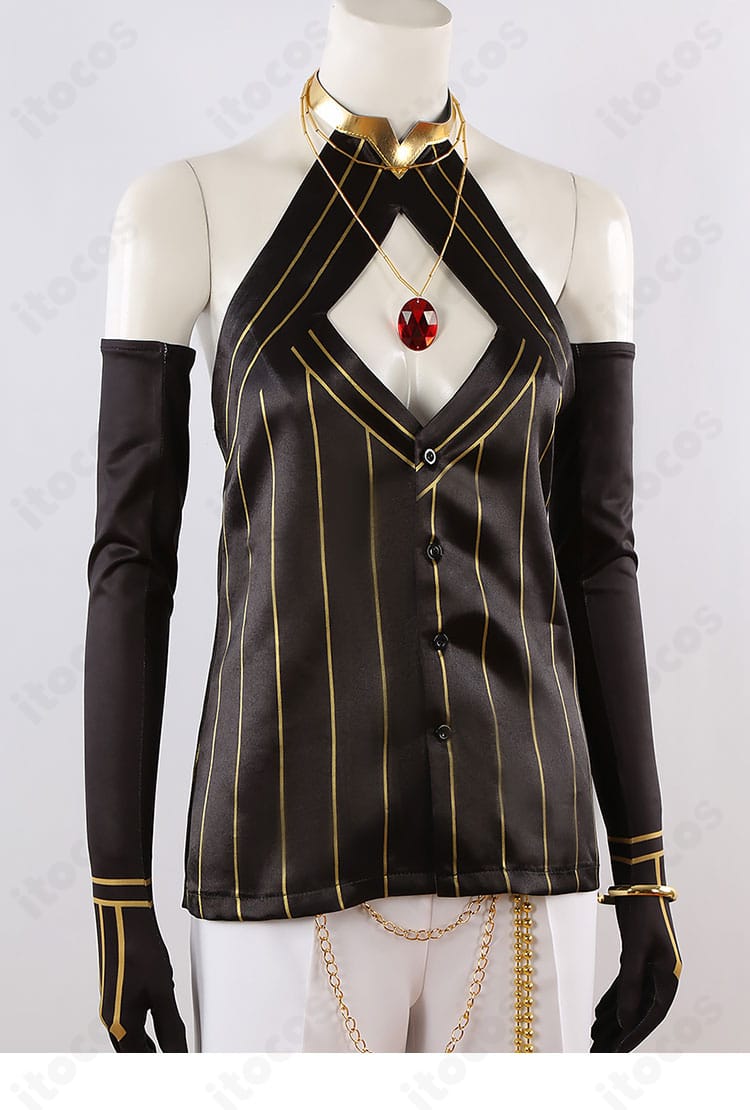 インナー正面の装飾アップ。胸元の意匠とステッチワークでカルナの夏コーデ感を再現