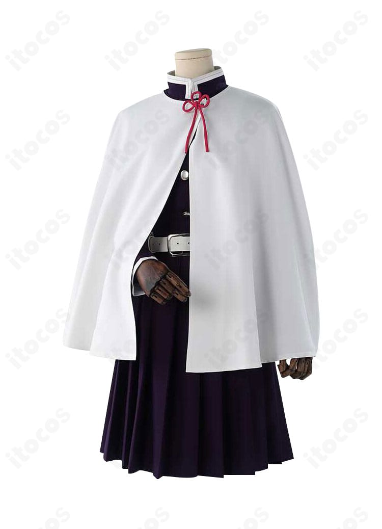 鬼滅の刃 栗花落カナヲ コスプレ衣装の正面全体。隊服のラインとスカートのシルエットを確認できる写真。