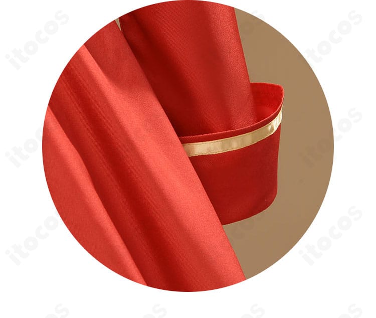 袖口のディテール。端正なカフの形状と縫製が確認できるジル・サーヴェルのコスプレ衣装。