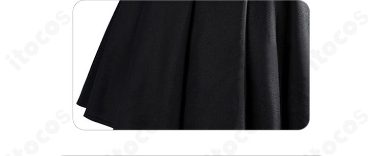 スカート裾のフリルディテール。動きに合わせて表情が出るヘムライン