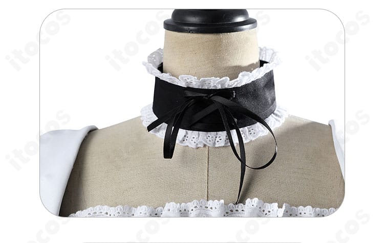 美咲のチョーカー装飾ディテール。首元のアクセントとして存在感を発揮