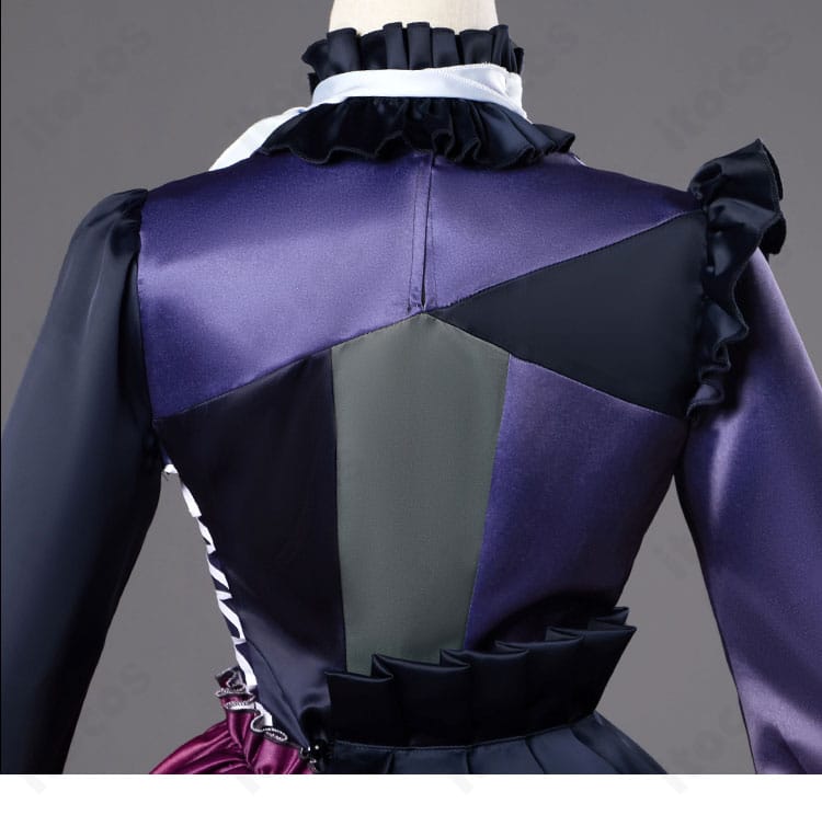 朝比奈まふゆ衣装の背面装飾ディテール。背中の飾りとシルエット保持の構造が分かる画像。