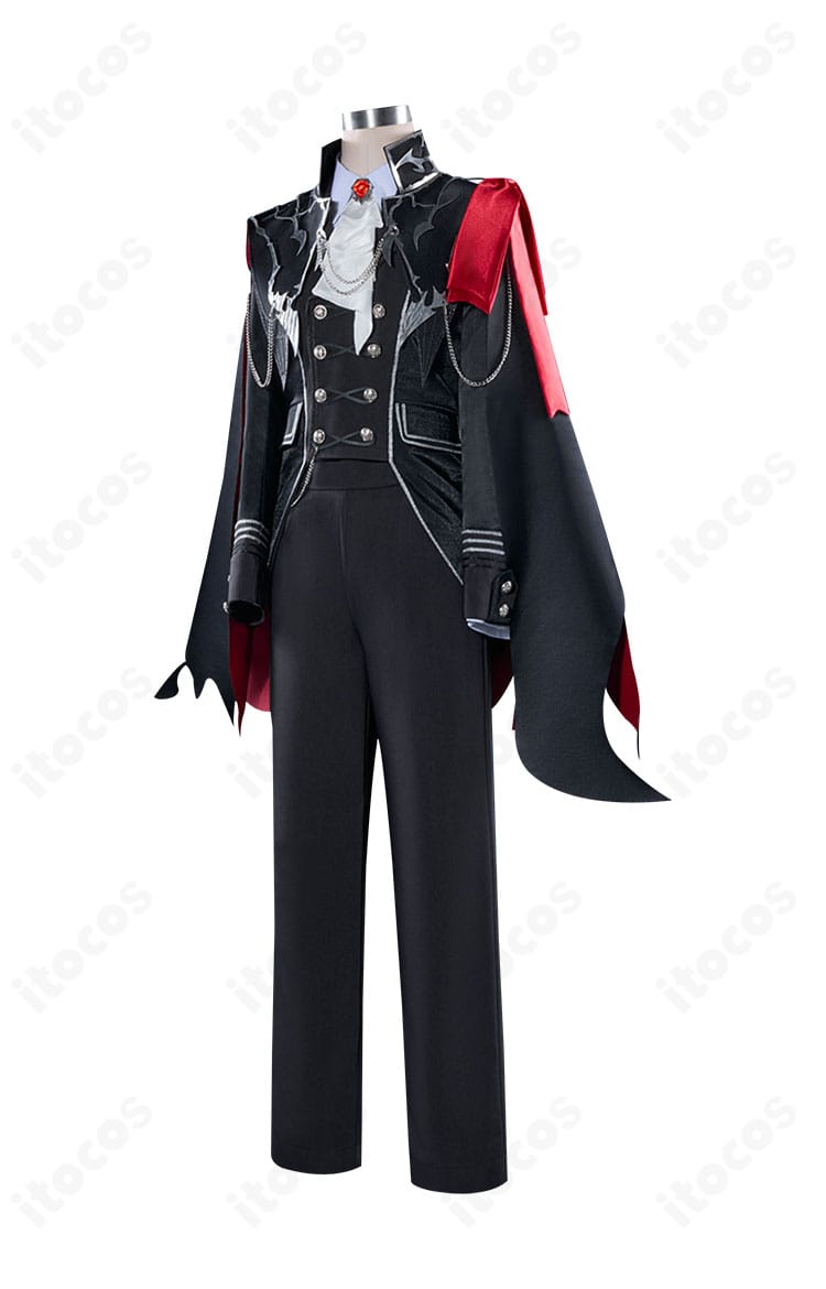 写真家ジョゼフのコスプレ衣装 全体像。マントと装飾を含むフルセットの正面ビュー