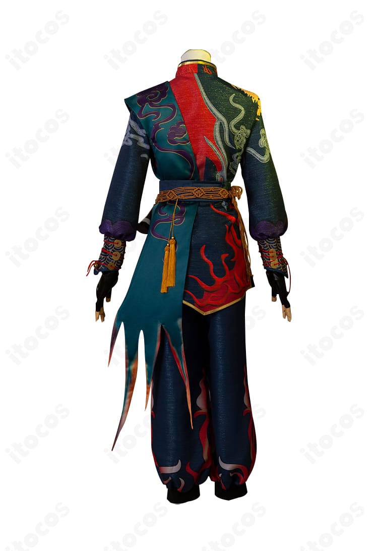 商品背面｜ショールの落ち感とバックスタイルの装飾配置を再現