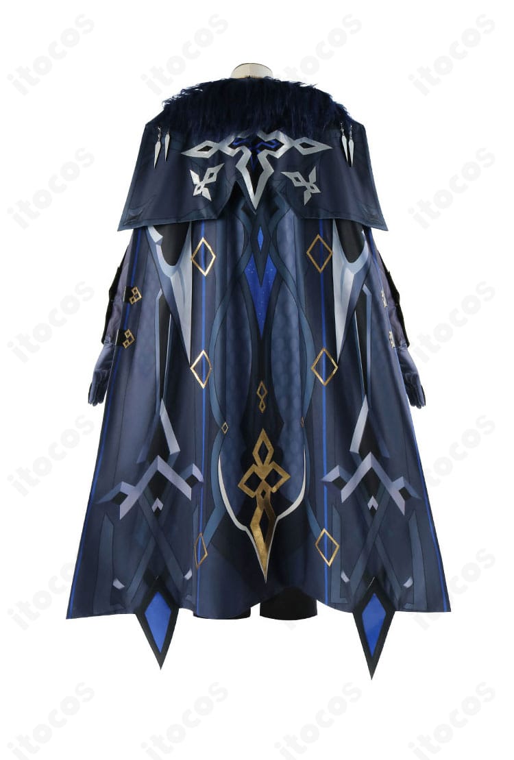原神 カピターノ衣装の背面全体。マントと背面装飾の配置を忠実に再現。