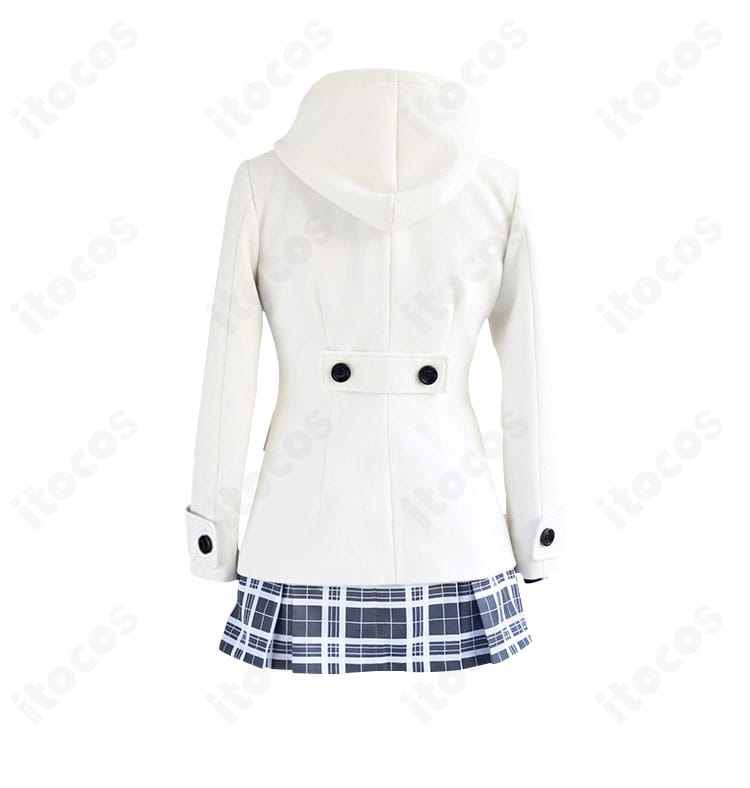 FGO マシュ・キリエライト冬服コスプレ衣装の背面ビュー。背中のラインと裾の落ち感が分かる全身。