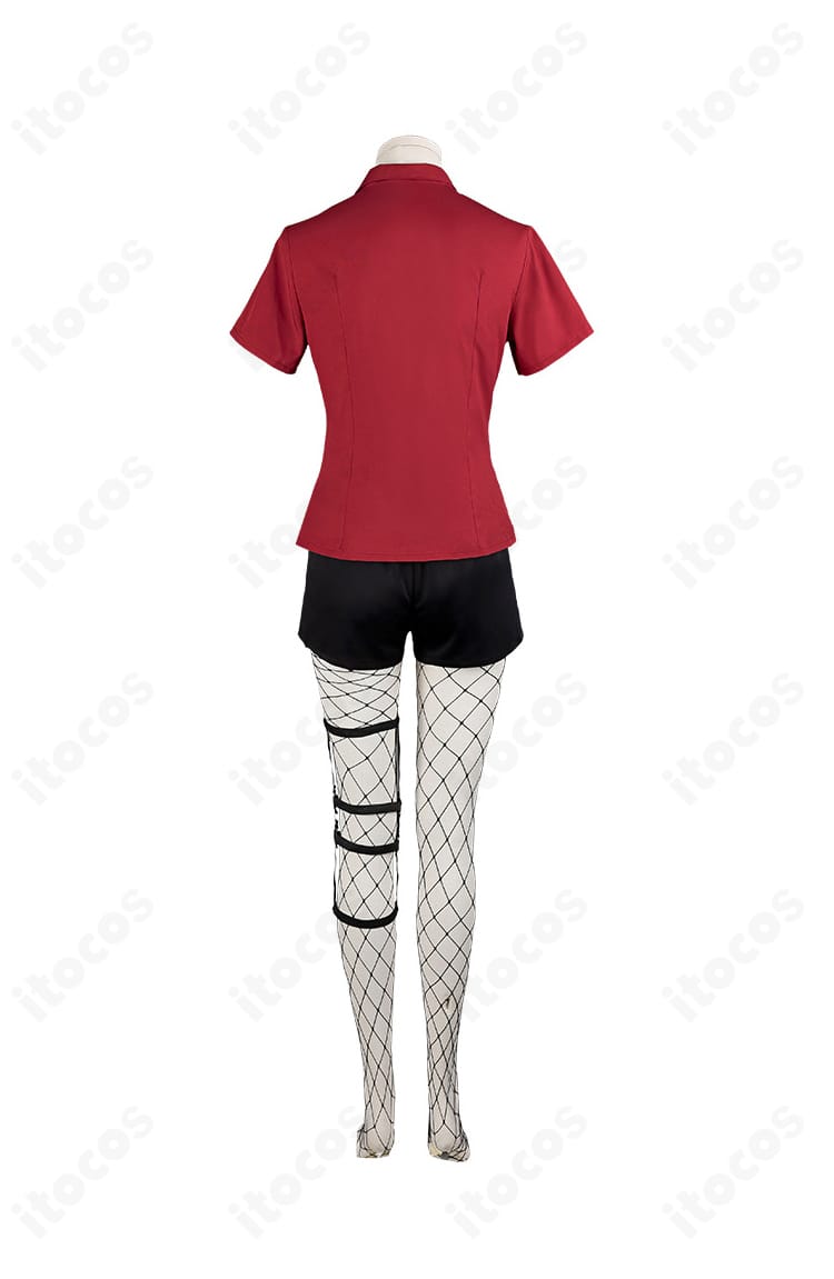 インナー半袖シャツの背面ディテール。背ヨークと縫い目の取り回し、肩線の形状が確認できる。