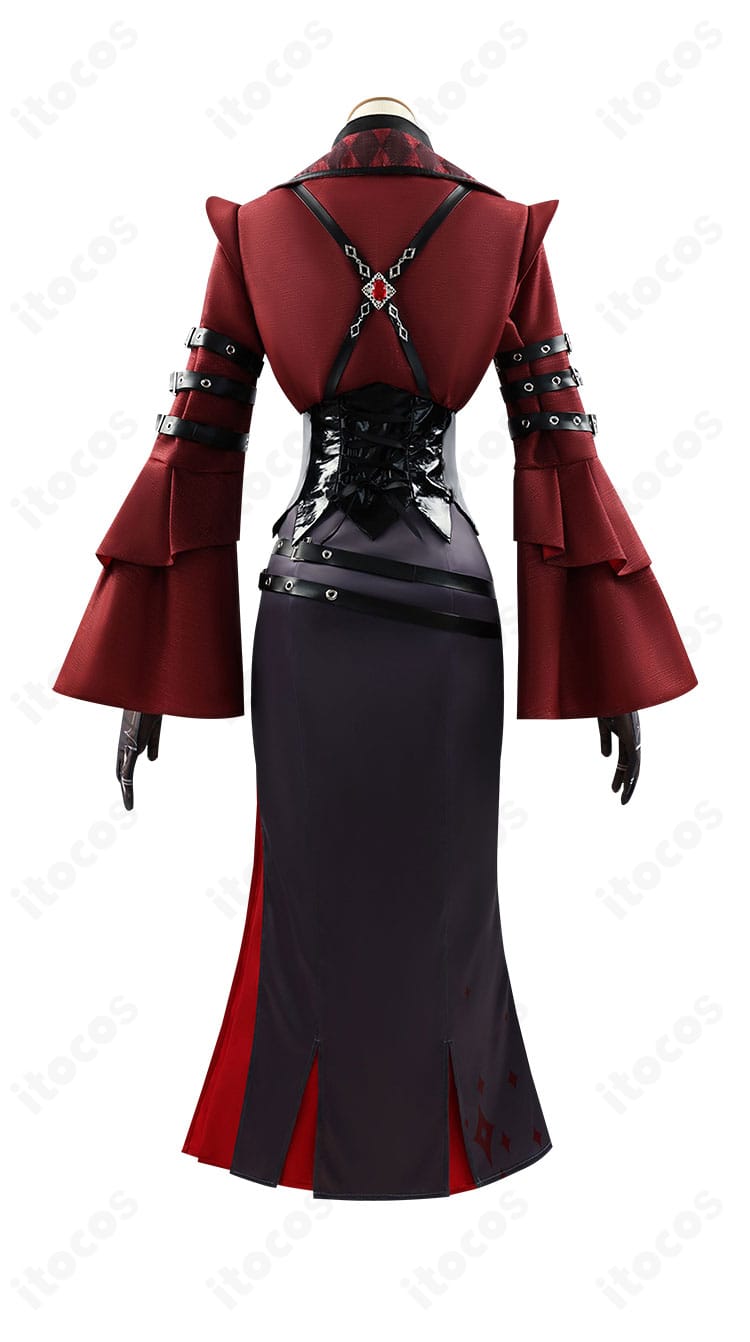 商品背面図。背面のコート裾デザインとウエストベルトの流れを確認できる背面カット