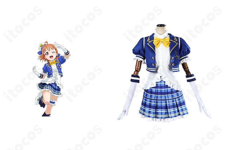 Aqoursステージ衣装コスプレの正面全体像。コートとスカート、帽子までを着用した完成イメージ