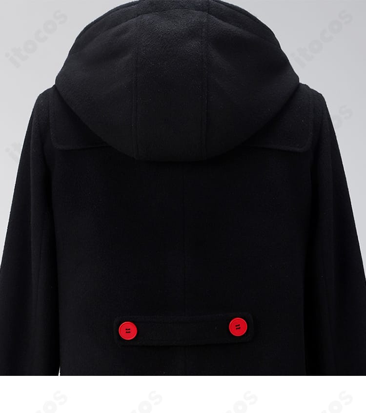 雨宮蓮 冬服コートの背面装飾ディテール。背中の切り替えと装飾の再現度を示す画像