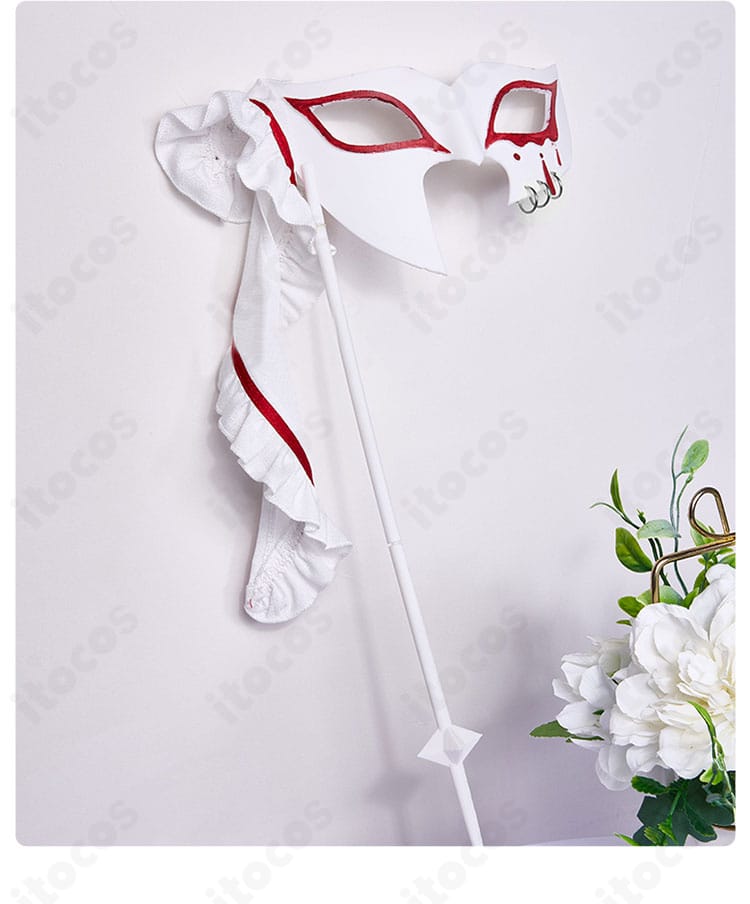 エマ・ウッズの仮面アクセサリー（別売り）デザインのアップ