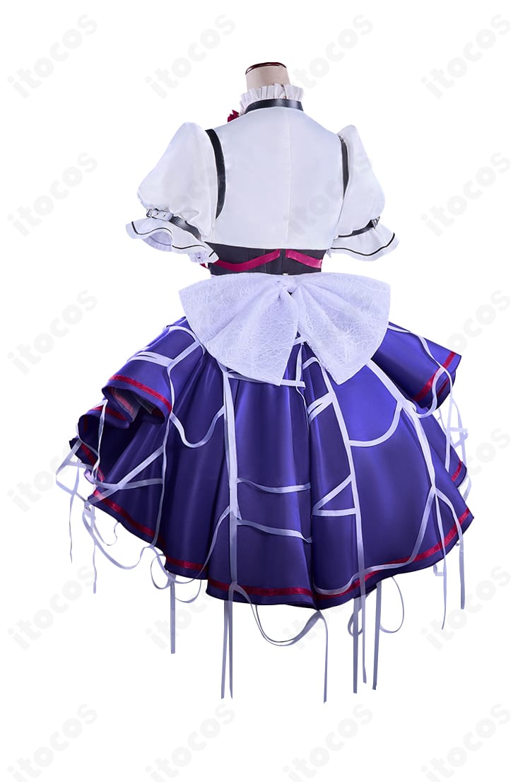 Identity V 庭師 エマ・ウッズ コスプレ衣装の背面全体（背部蝶結びとスカートの落ち感）