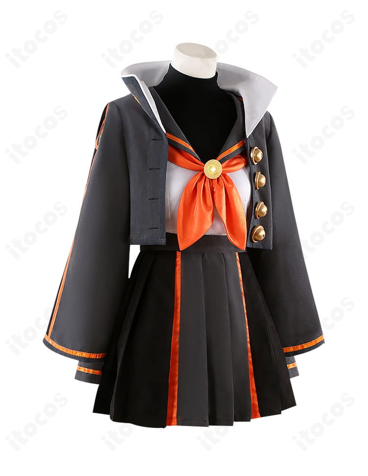 FGO 岸波白野（ザビ子）制服コスプレ衣装を右側から撮影。コートのラインと小物配置を確認できるサイドビュー。