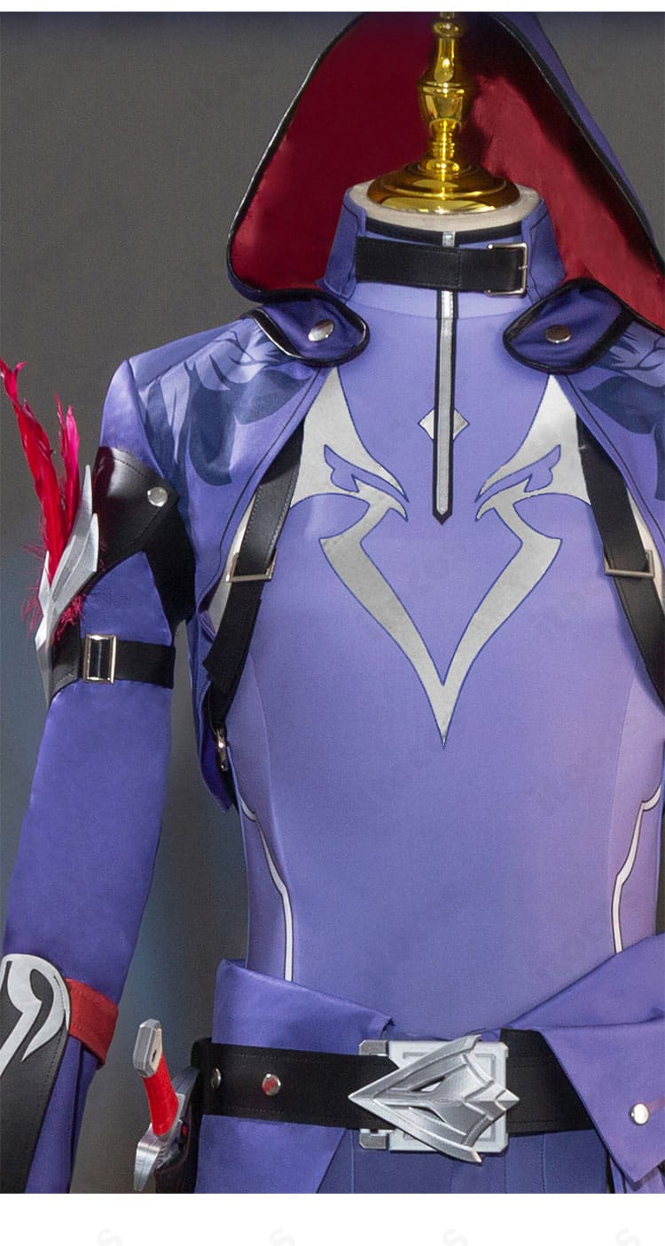 モゼ コスプレ衣装の装飾クローズアップ。胸元から腰周りにかけての華やかなパーツ構成。