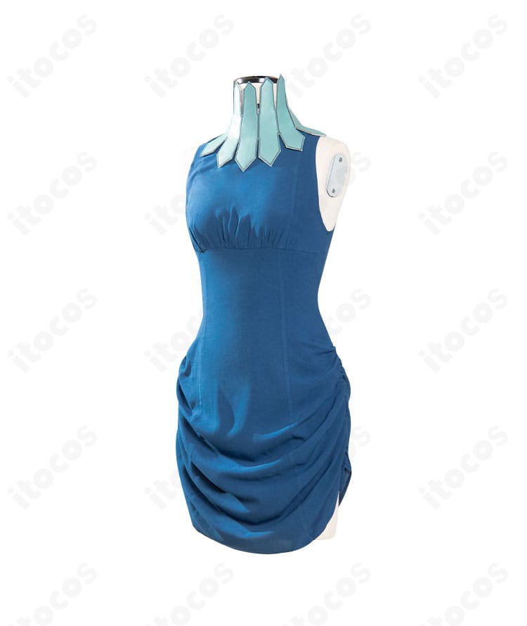 ダンジョン飯 マルシル コスプレ衣装の左側面ディテール。シルエットと落ち感の確認