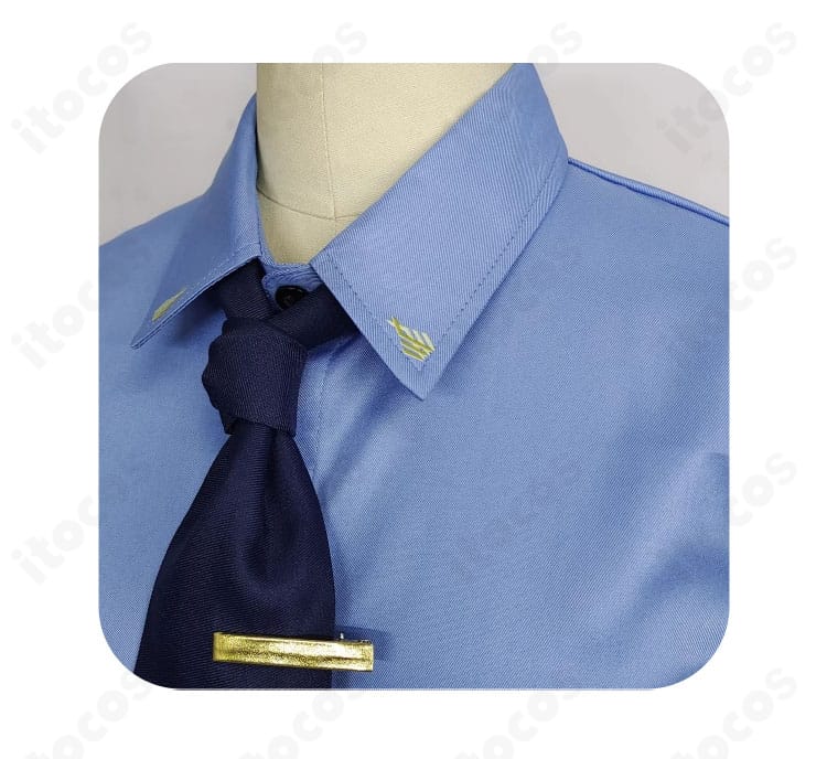 尾刃カンナ コスプレ衣装のネクタイ装飾アップ。結び目の形状とアクセントパーツの質感を捉えたディテール。