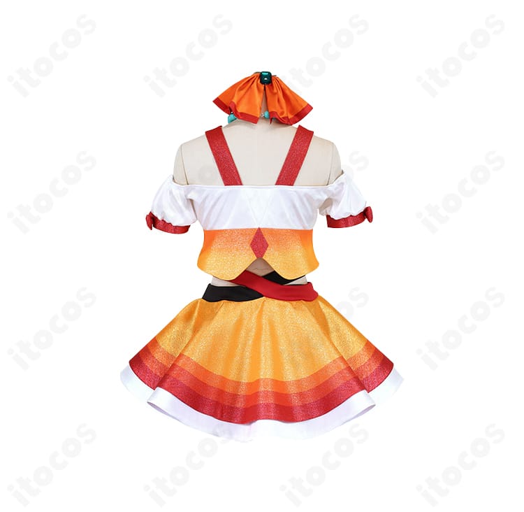 セレナ トライポカロン衣装の背面デザイン。ファスナー位置とスカートラインを確認