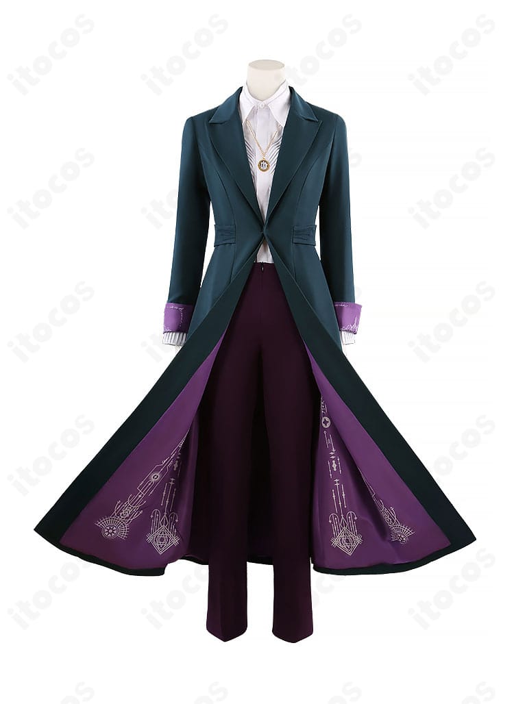 ITOCOS アガサ・ハークネス コスプレ衣装の正面アップ。ローブのラインと装飾がわかる高再現カット。