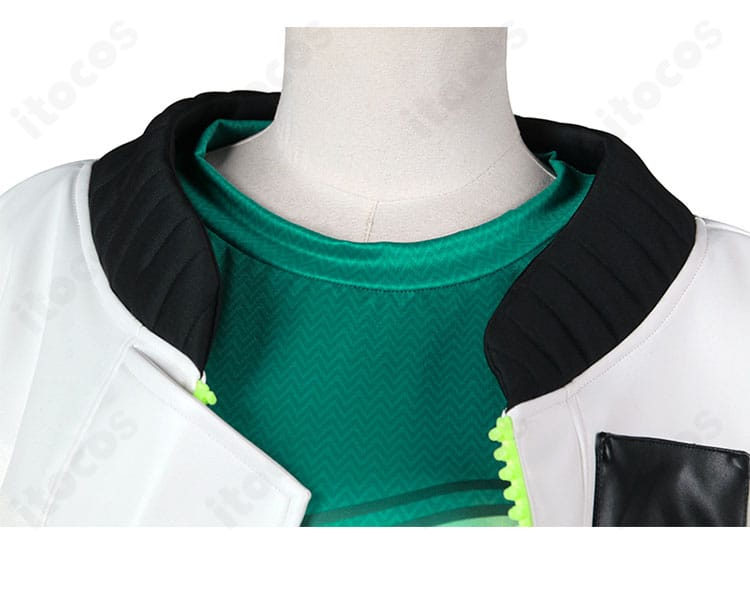 デッドロック衣装の襟元ディテール。領口の装飾と精緻な刺繍が際立つ。