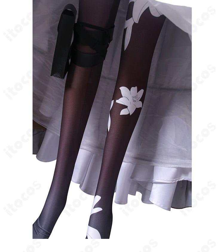 焔影リード コスプレ衣装 脚部装飾とタイツの詳細。太ももベルトとラインが美しく映える画像
