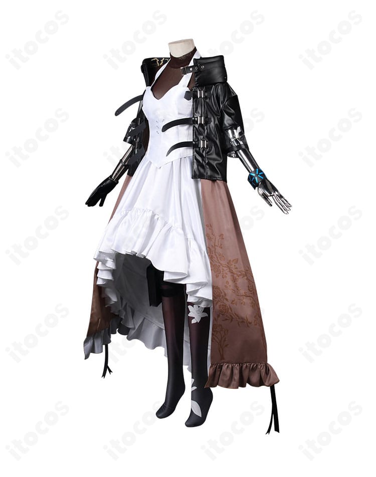 アークナイツ 焔影リード コスプレ衣装の側面。コートのラインとベルト配置、レッグポーチの立体感が分かる一枚