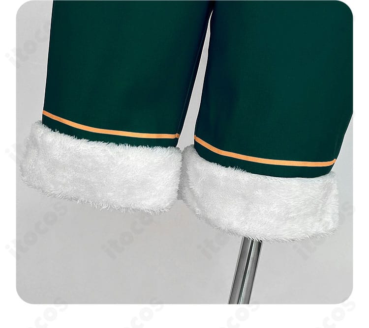 スタフェス衣装の背面装飾詳細。背中中央の装飾とタッセルの配置が見える